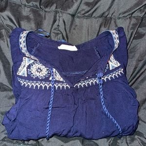 Woman’s Native American styled crop top